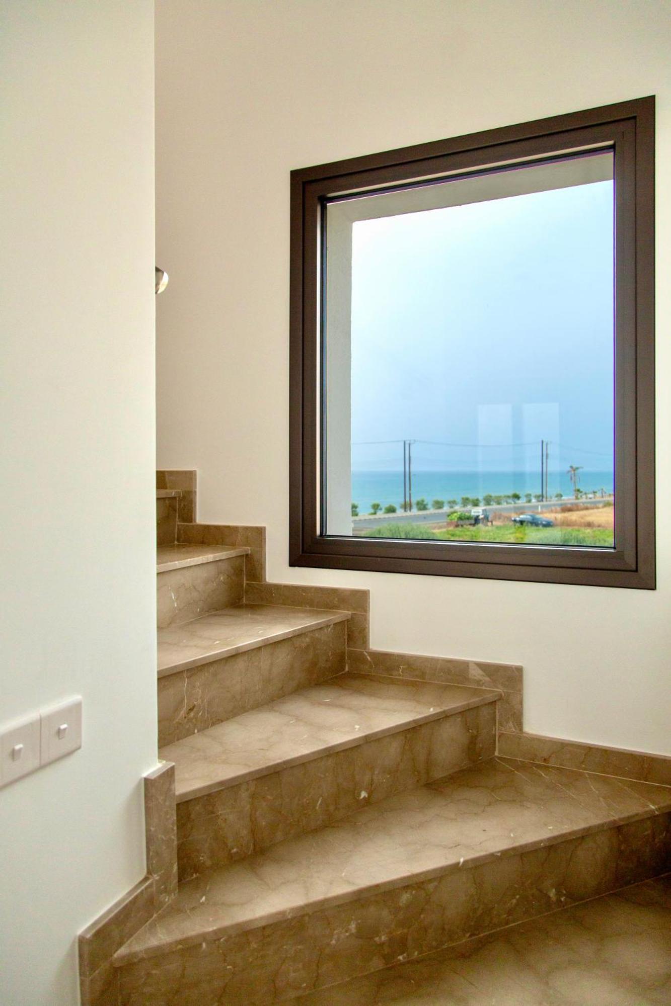 Santa Barbara Seafront Villas W Jacuzzi Pool Пафос Екстериор снимка